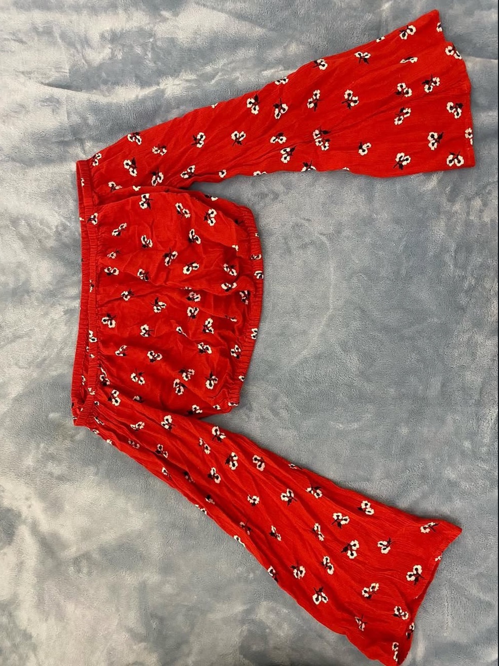 Billabong Red Floral Off-Shoulder Crop Top Bell Sleeves